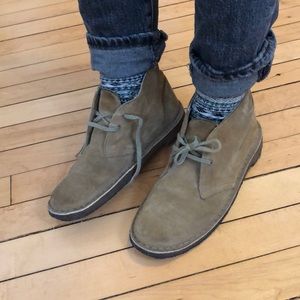 Women’s clark desert boots